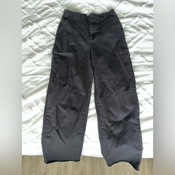 Sunday Best Genevieve Pant - Picture 2 of 3